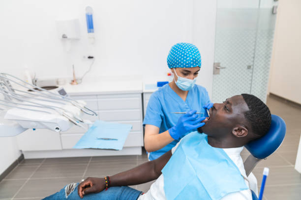 Best Emergency Tooth Extraction in Rosharon, TX